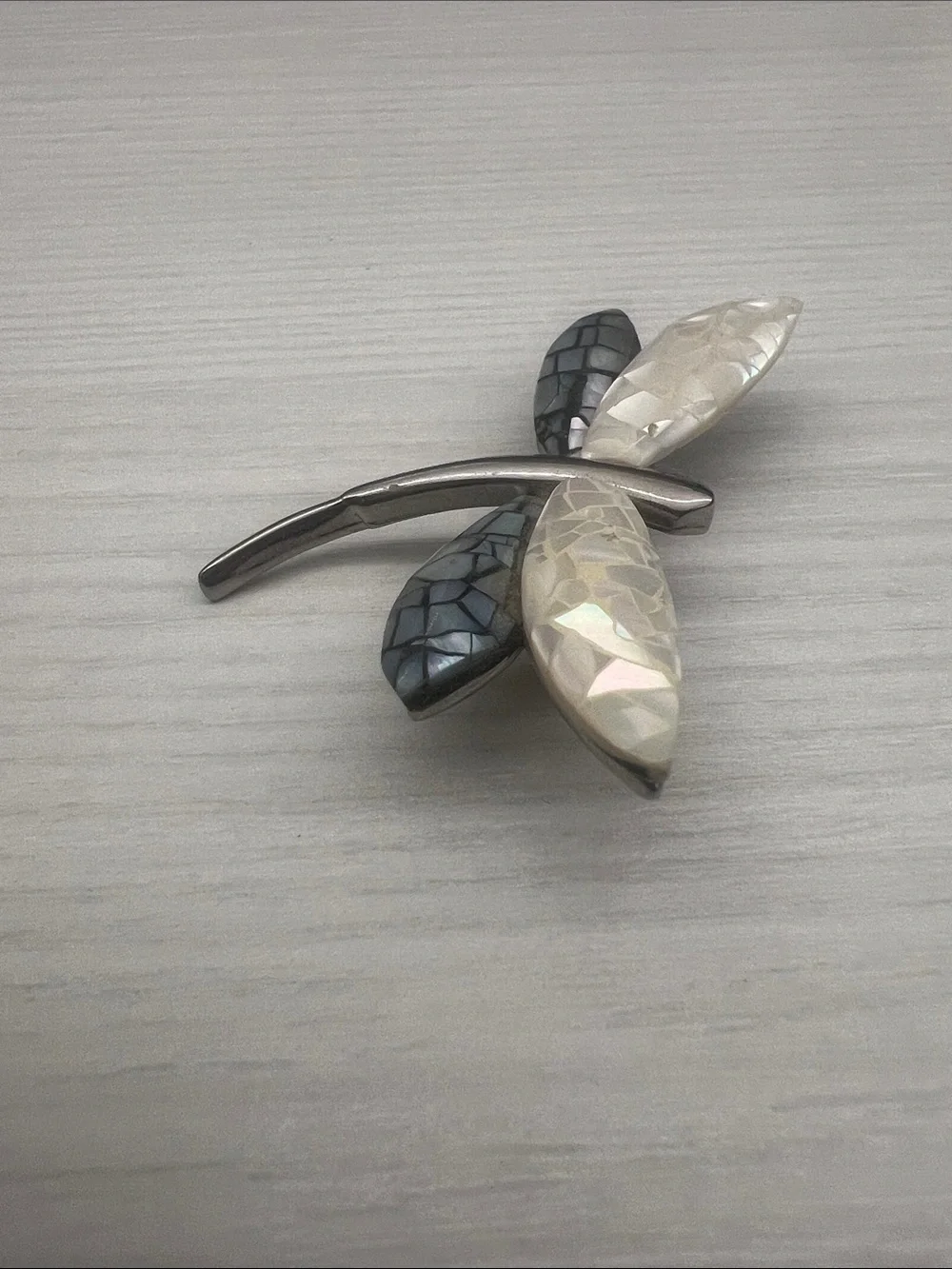 Vintage Silver Leaf Brooch Pin